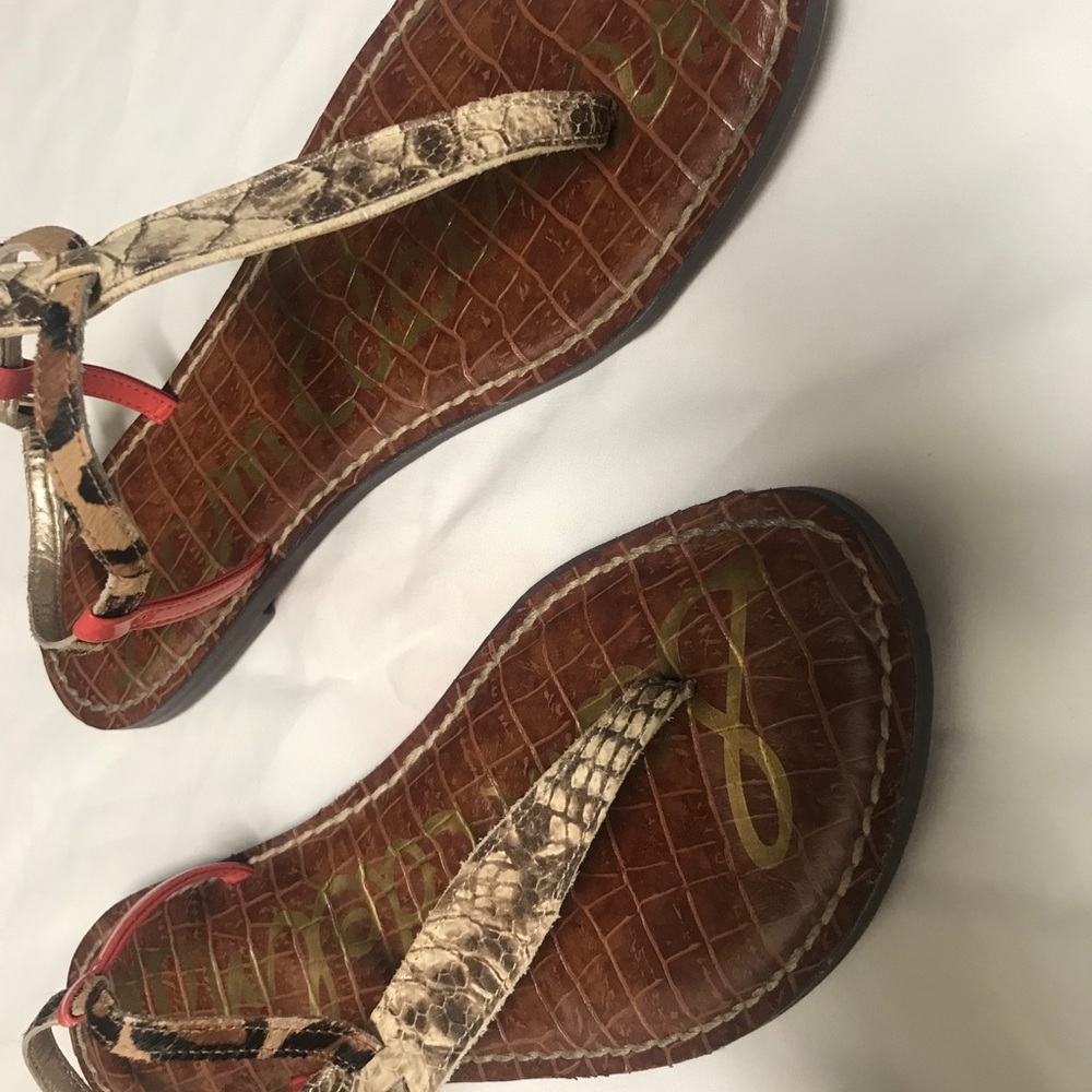 Sam Edelman Gigi T-Strap Flat sandals
